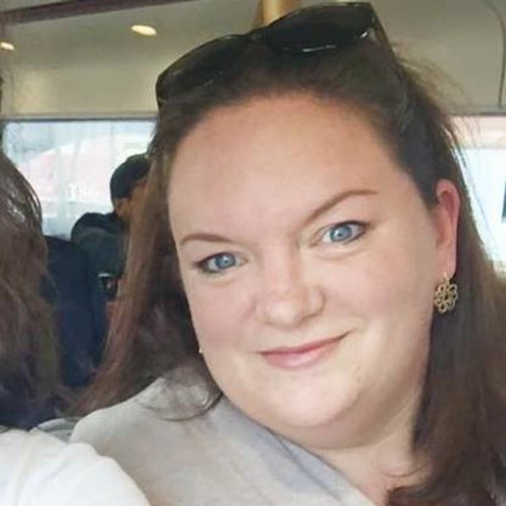 Meet your Posher, Leslie